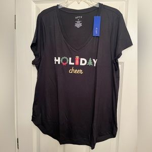 Women’s Apt 9 holiday tshirt new with tags size XL